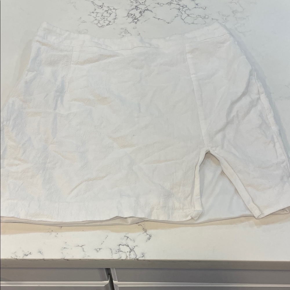 SHEIN White Women's Size S Top with Black Label